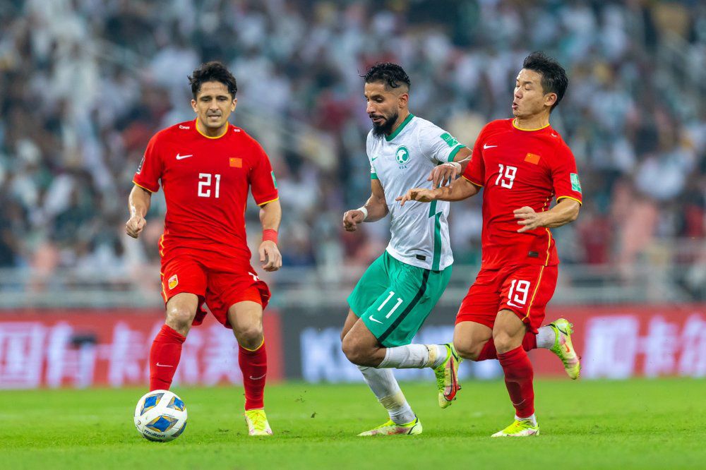 国米1-0领先博洛尼亚加时赛第21分钟，博洛尼亚的角球，利科扬尼斯开向后点，皮球在出底线前被勾了回来，别克马破门！